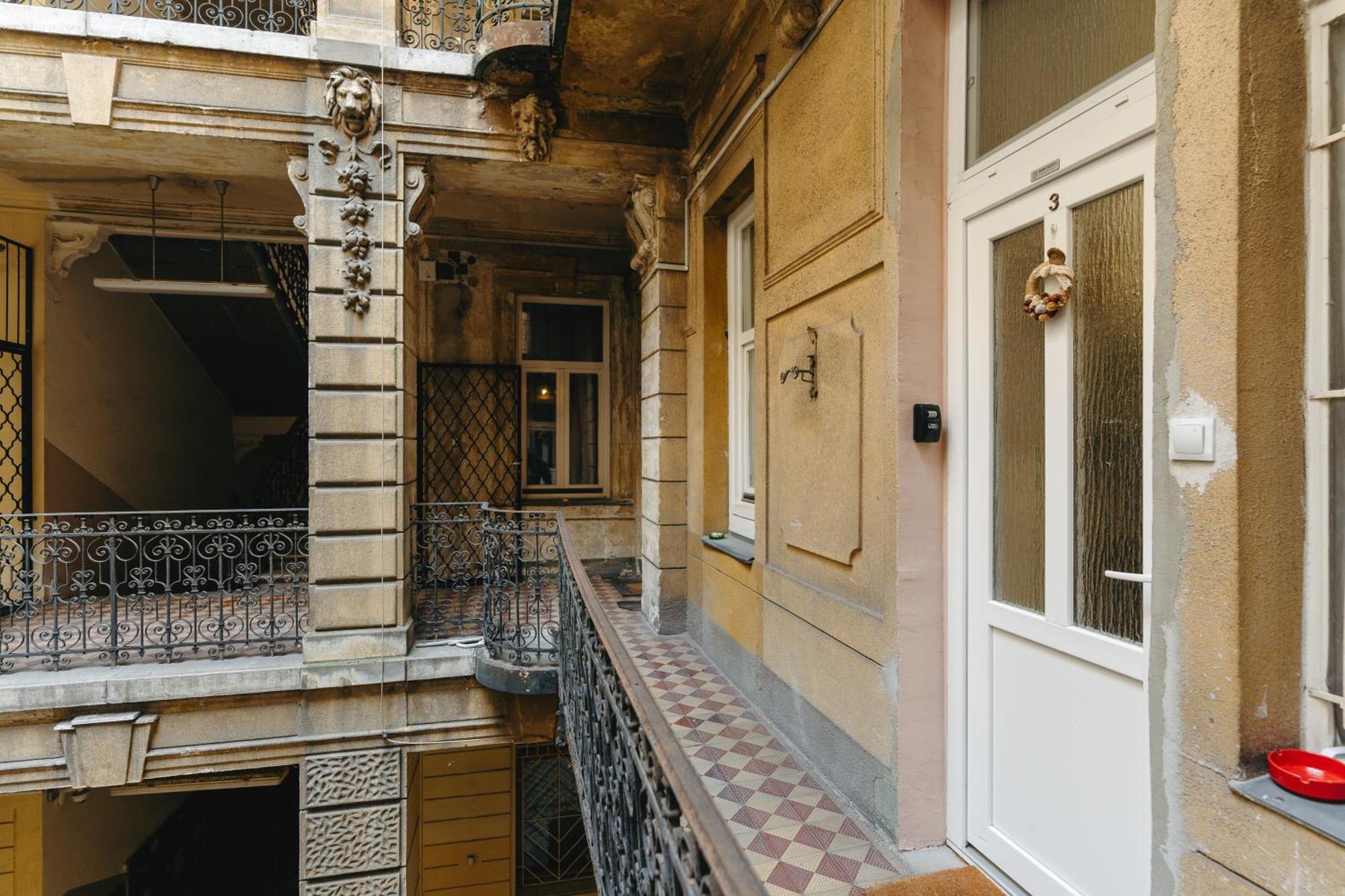 Bercsenyi Apartments - Close To The Gellert Thermal Bath ブダペスト エクステリア 写真