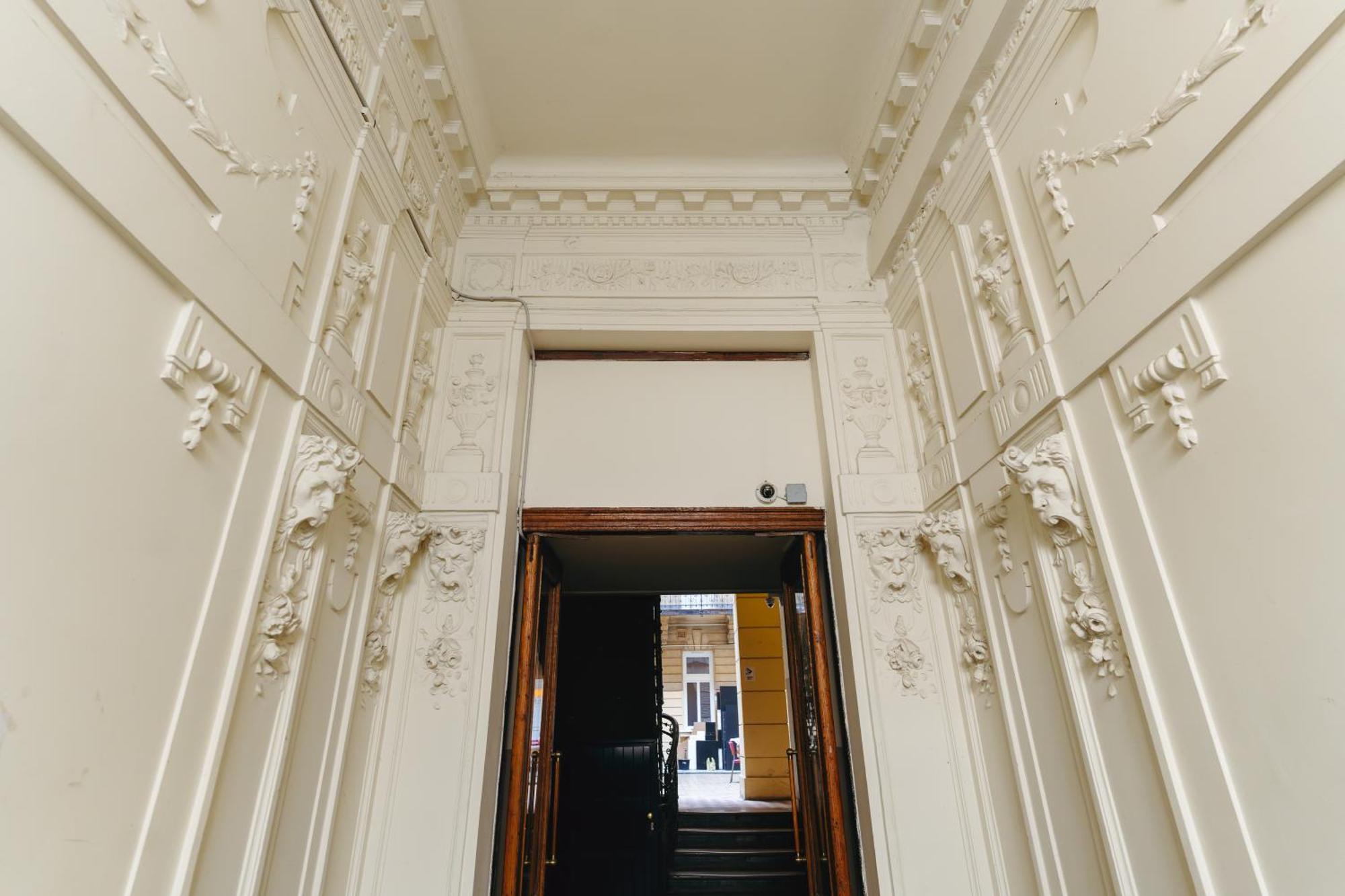 Bercsenyi Apartments - Close To The Gellert Thermal Bath ブダペスト エクステリア 写真