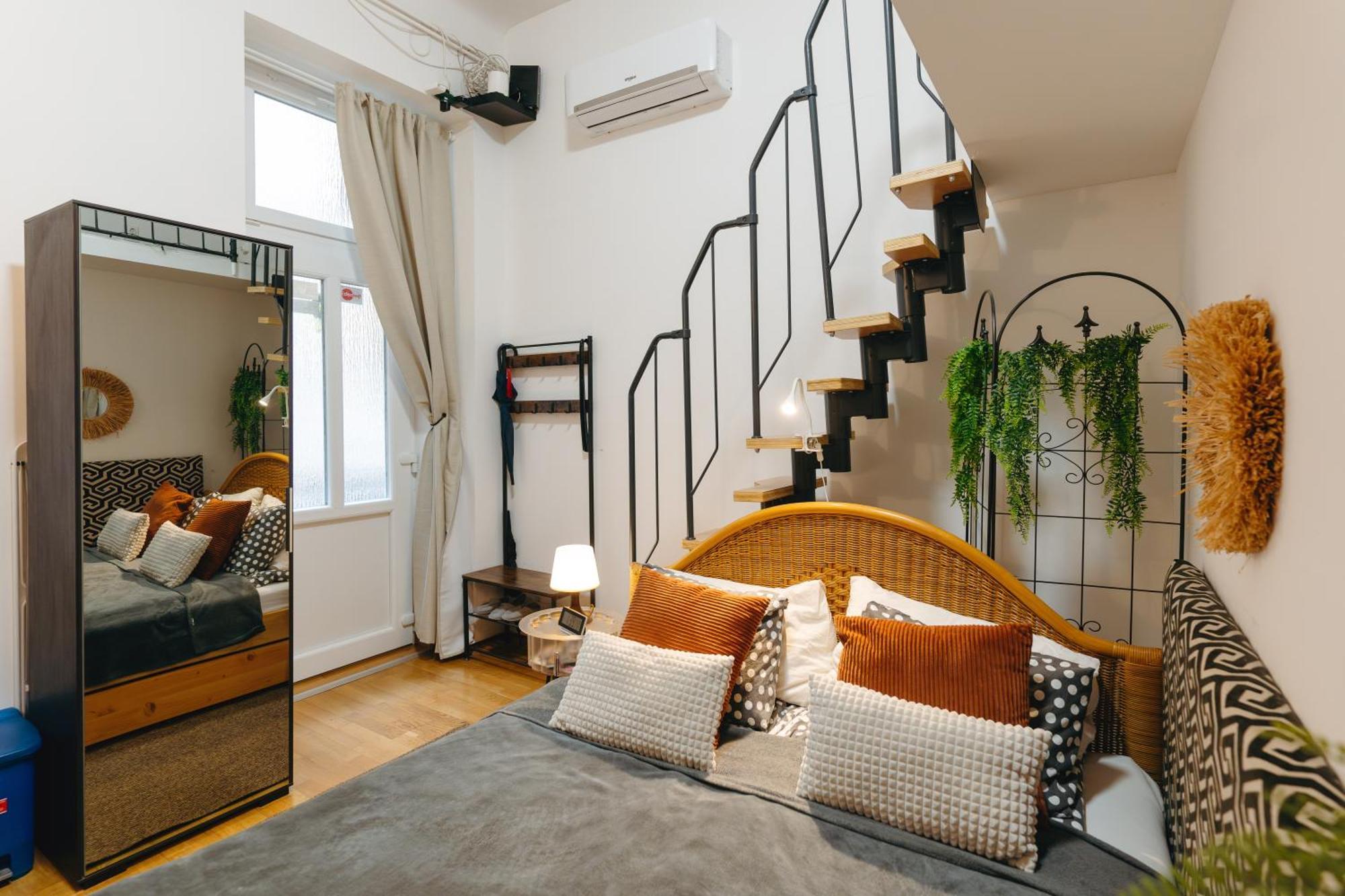 Bercsenyi Apartments - Close To The Gellert Thermal Bath ブダペスト エクステリア 写真